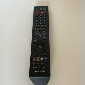 Authentic Samsung BN51-00568A Remote Control NEW